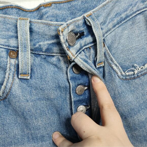 Levi's Big E Premium Jeans 501 Vintage Inspired Distressed Button Fly Denim - Picture 5 of 6